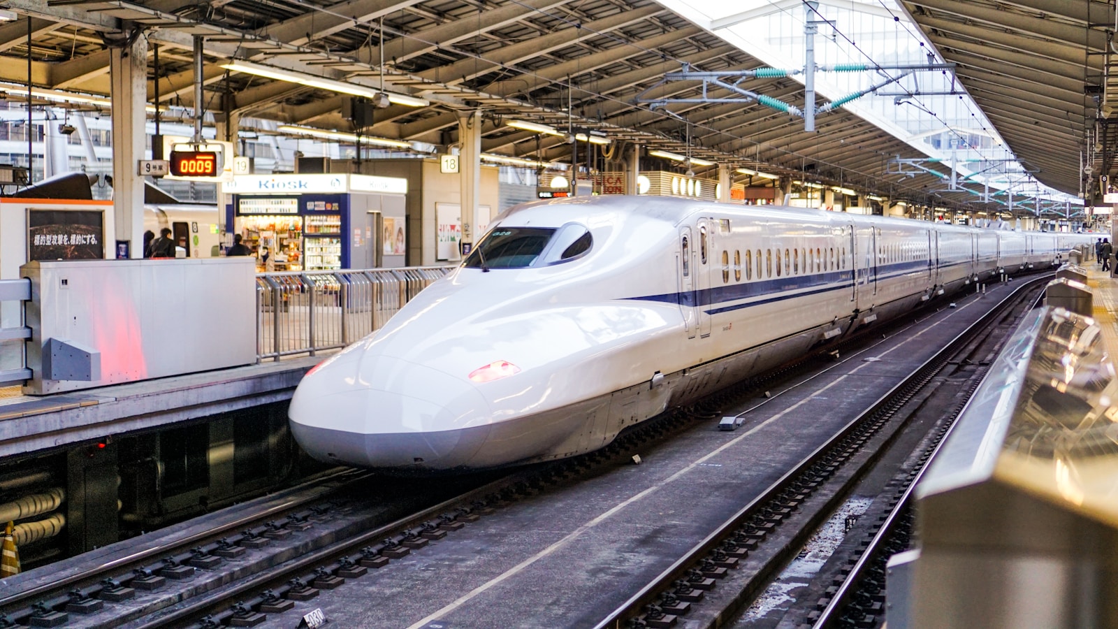 bullet train in japan